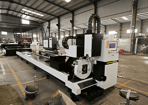 Лазерный труборез 3 квт AEROMACHT Pipe Cutter 6017